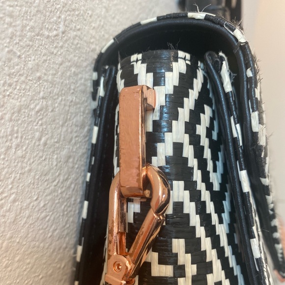 Ted Baker London Black & White Woven Purse with rose gold accents - Picture 8 of 11